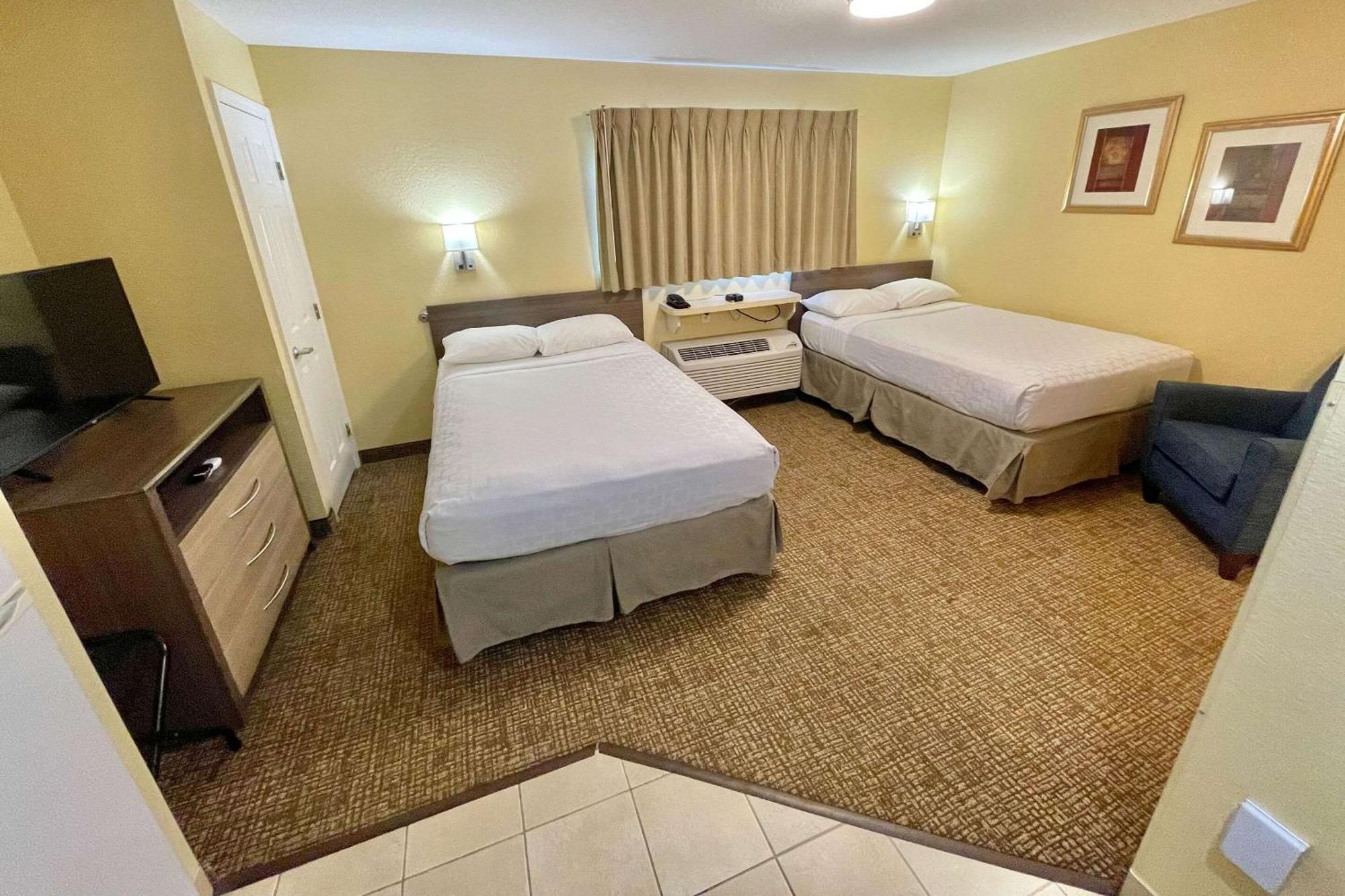 Suburban Studios Fort Myers Cape Coral Екстериор снимка
